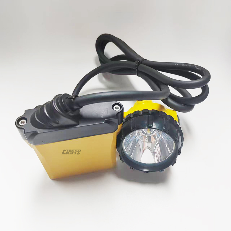 cap lamp35.jpg