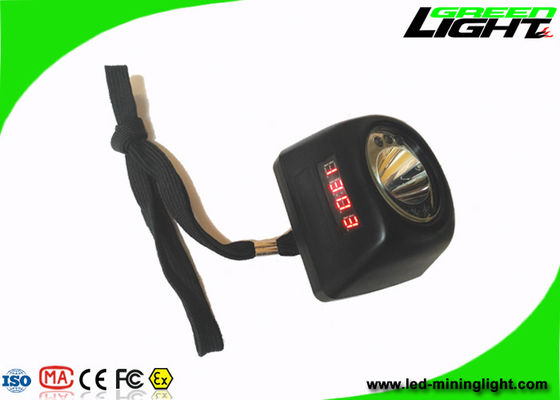 Safety IP68 LED Mining Light 8000lux Brightness 5.7Ah Battery 1000 Cycles CE Approval